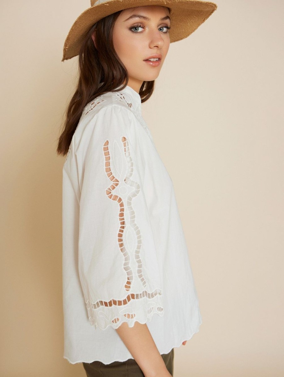 Clothing Meisie | White Scallop Edge Blouse