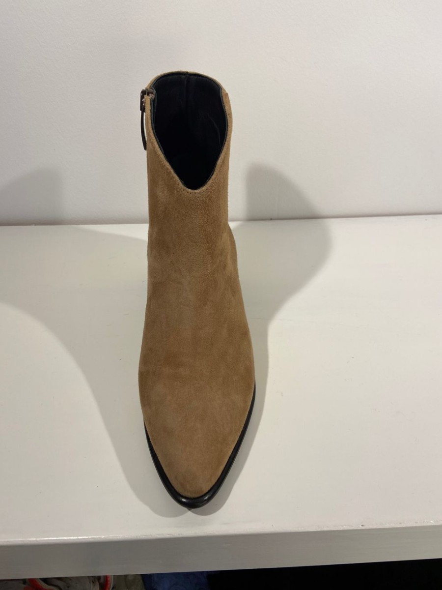 Footwear Donna Lei | Tan Suede Ankle Boots