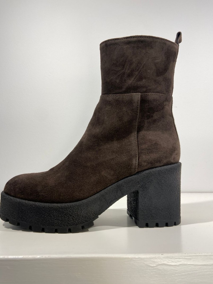 Footwear Donna Lei | Chocolate Suede Ankle Boots